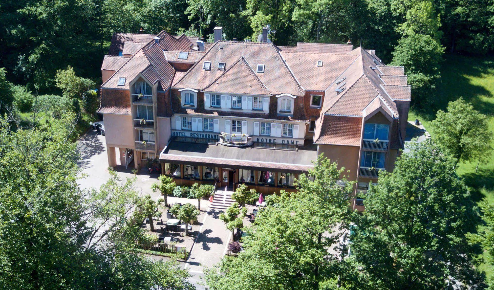 Danne-et-Quatre-Vents Logis Hotel Notre-Dame De Bonne Fontaine מראה חיצוני תמונה