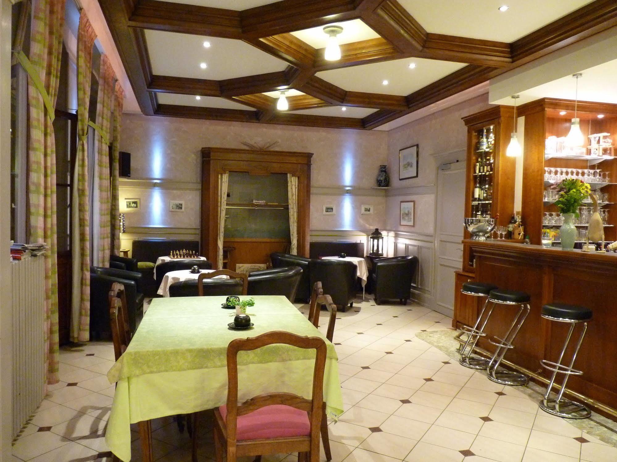Danne-et-Quatre-Vents Logis Hotel Notre-Dame De Bonne Fontaine מראה חיצוני תמונה